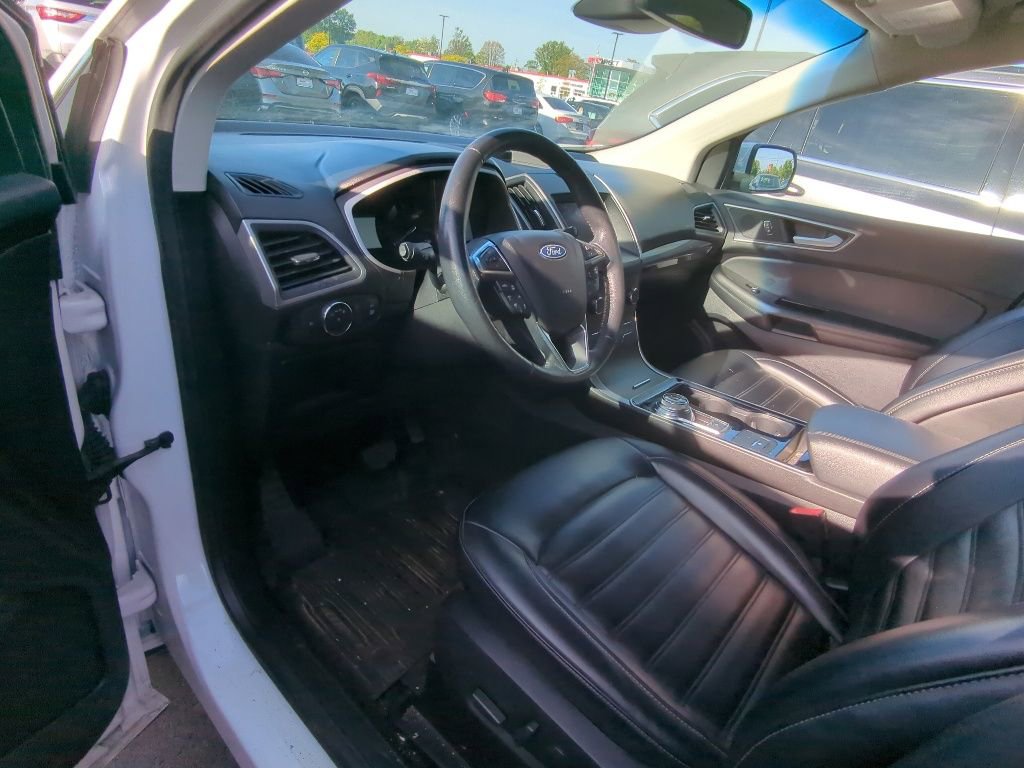 Used 2020 Ford Edge SEL w/ Convenience Package AWD/4WD image 7