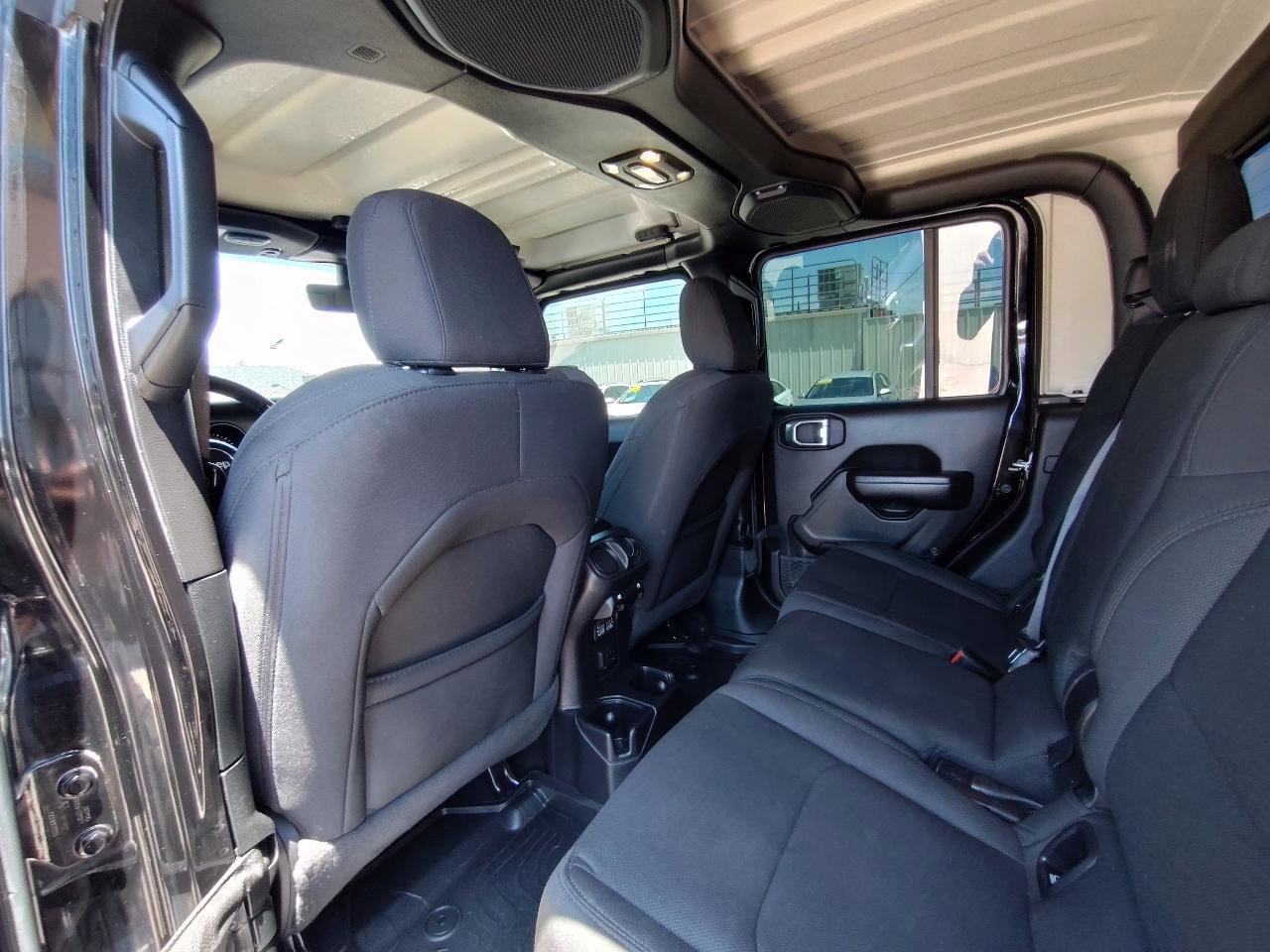 Used 2021 Jeep Gladiator Sport AWD/4WD image 40
