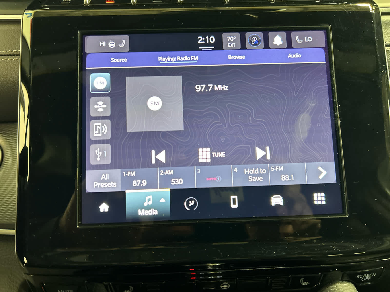 Used 2024 Jeep Grand Cherokee L Altitude AWD/4WD image 11