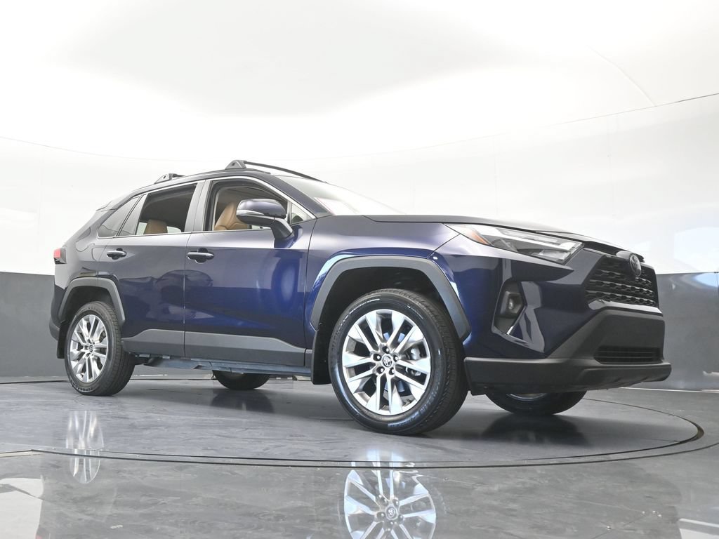 Used 2025 Toyota RAV4 XLE Premium FWD image 64