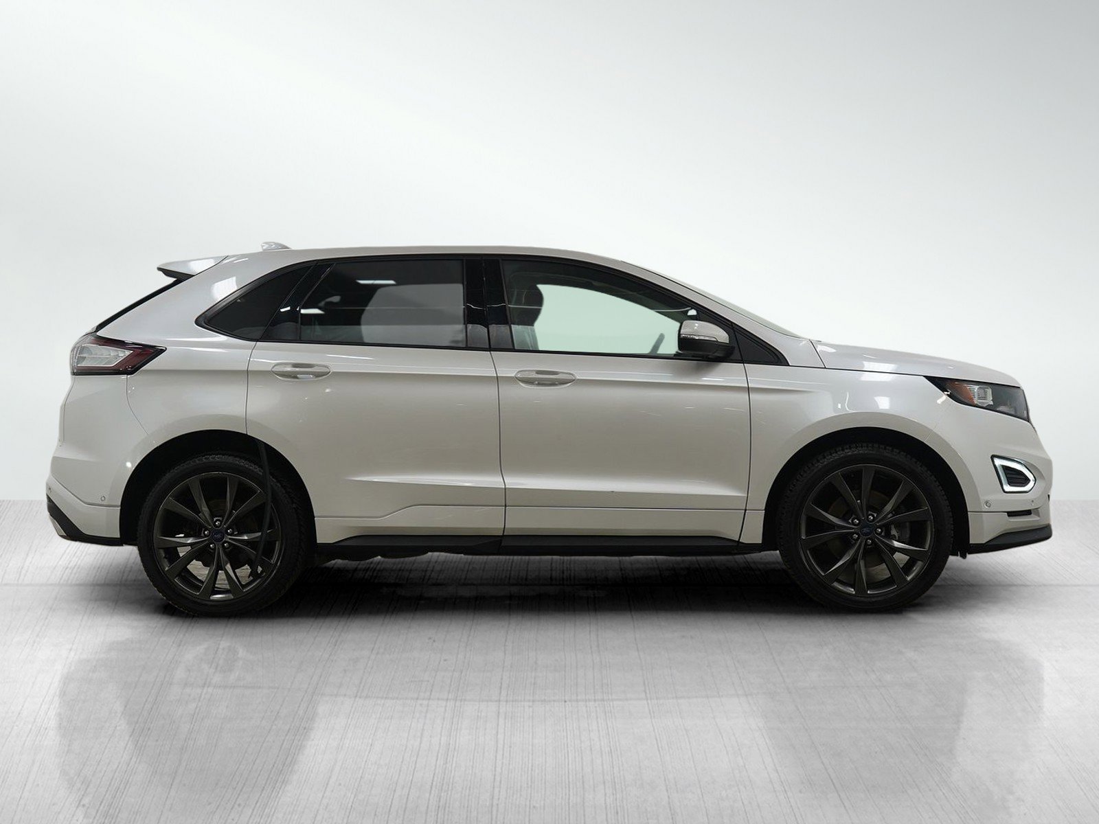 Used 2018 Ford Edge Sport w/ Equipment Group 401A image 6