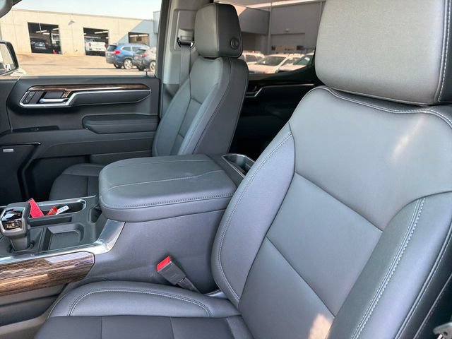 Used 2026 GMC Sierra 1500 Elevation w/ Elevation Premium Package AWD/4WD image 19