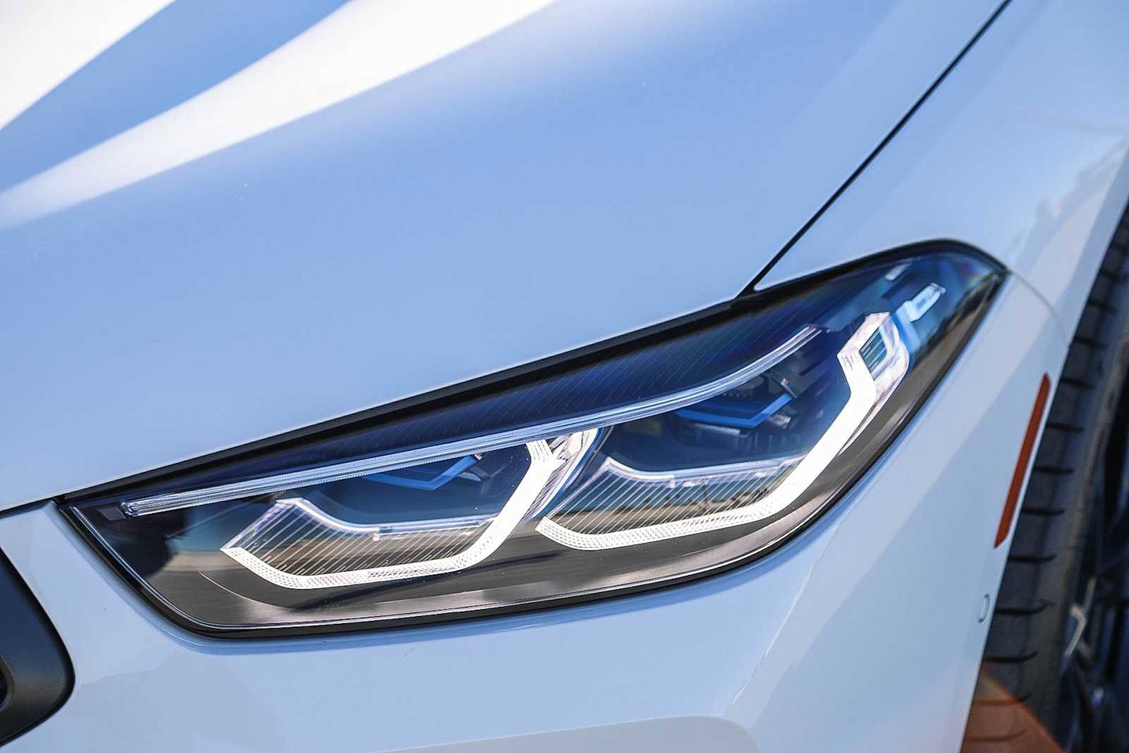 Used 2024 BMW M850i xDrive M850i xDrive w/ M Sport Professional Package image 8