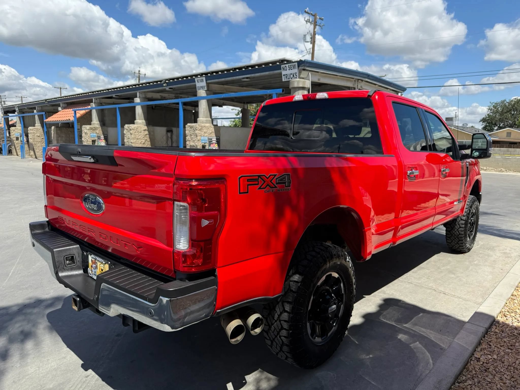 Used 2017 Ford F250 Lariat w/ Chrome Package AWD/4WD image 5
