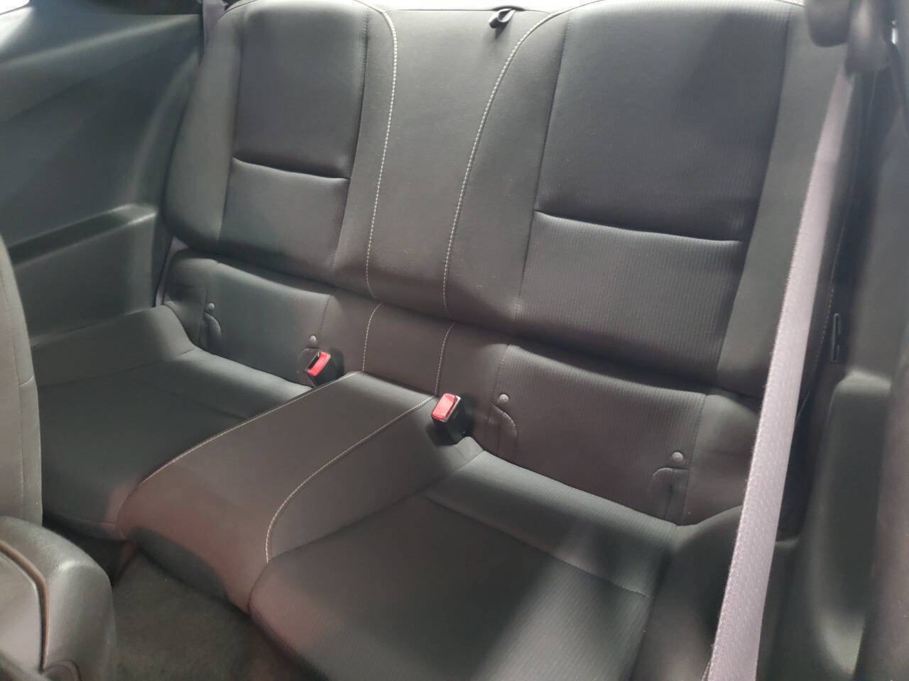 Used 2011 Chevrolet Camaro LT RWD image 11