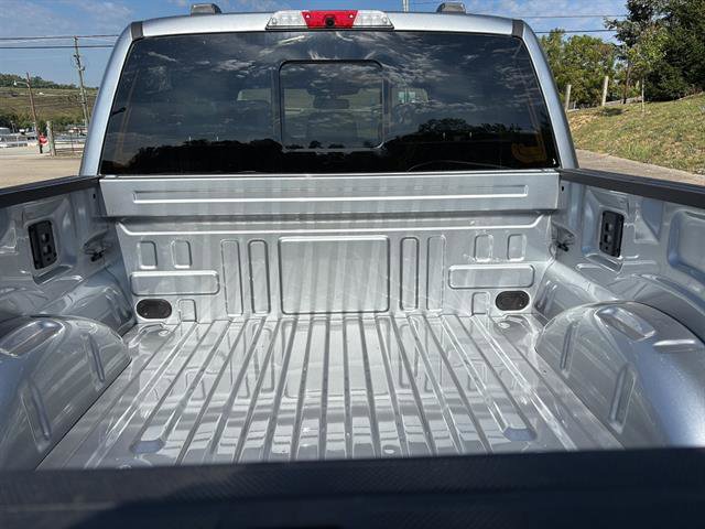 New 2025 Ford F150 Lightning Lariat image 17