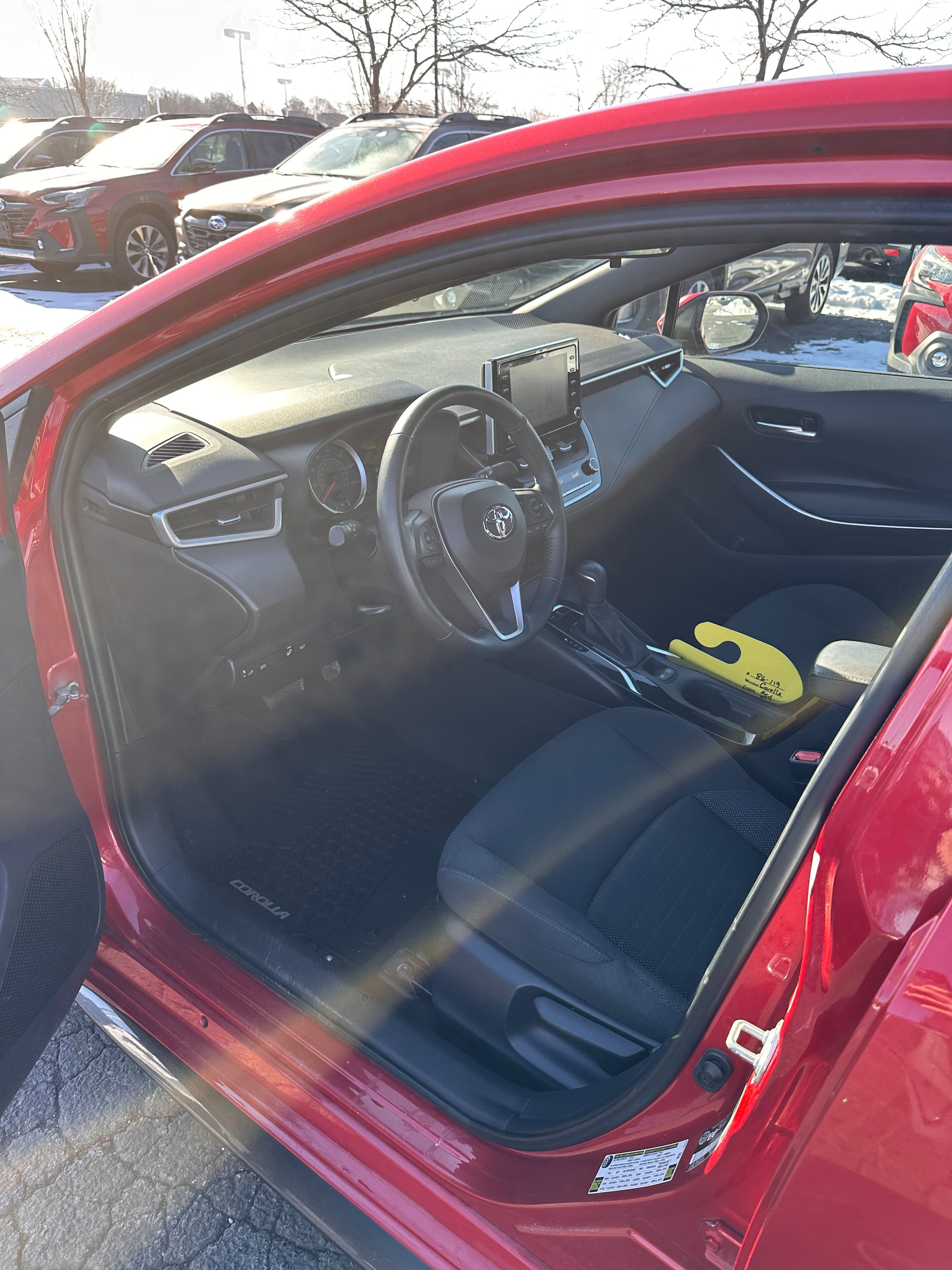Used 2020 Toyota Corolla SE FWD image 12