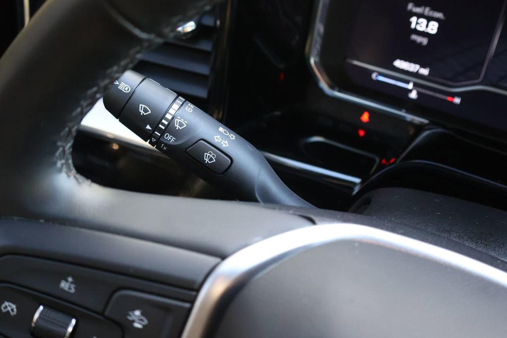 Used 2023 GMC Sierra 1500 Elevation image 23