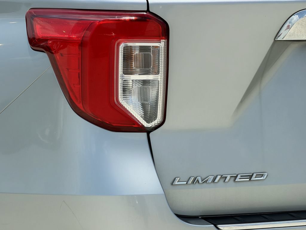 Used 2023 Ford Explorer Limited RWD image 10