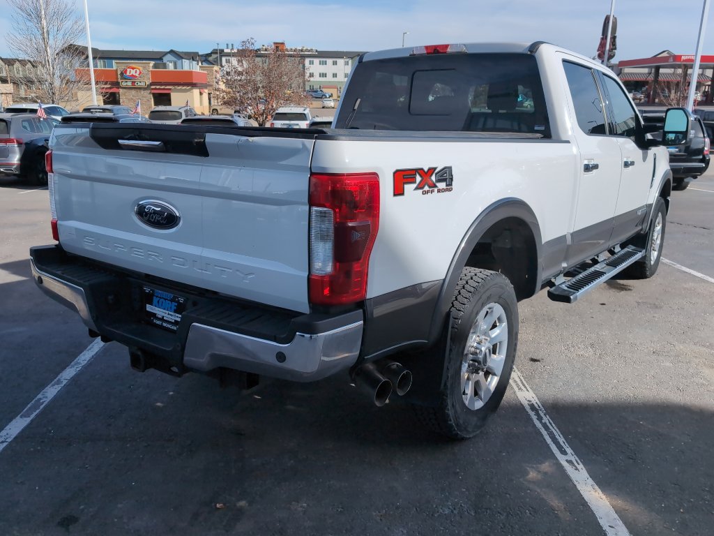 Used 2017 Ford F250 Lariat w/ Chrome Package image 5