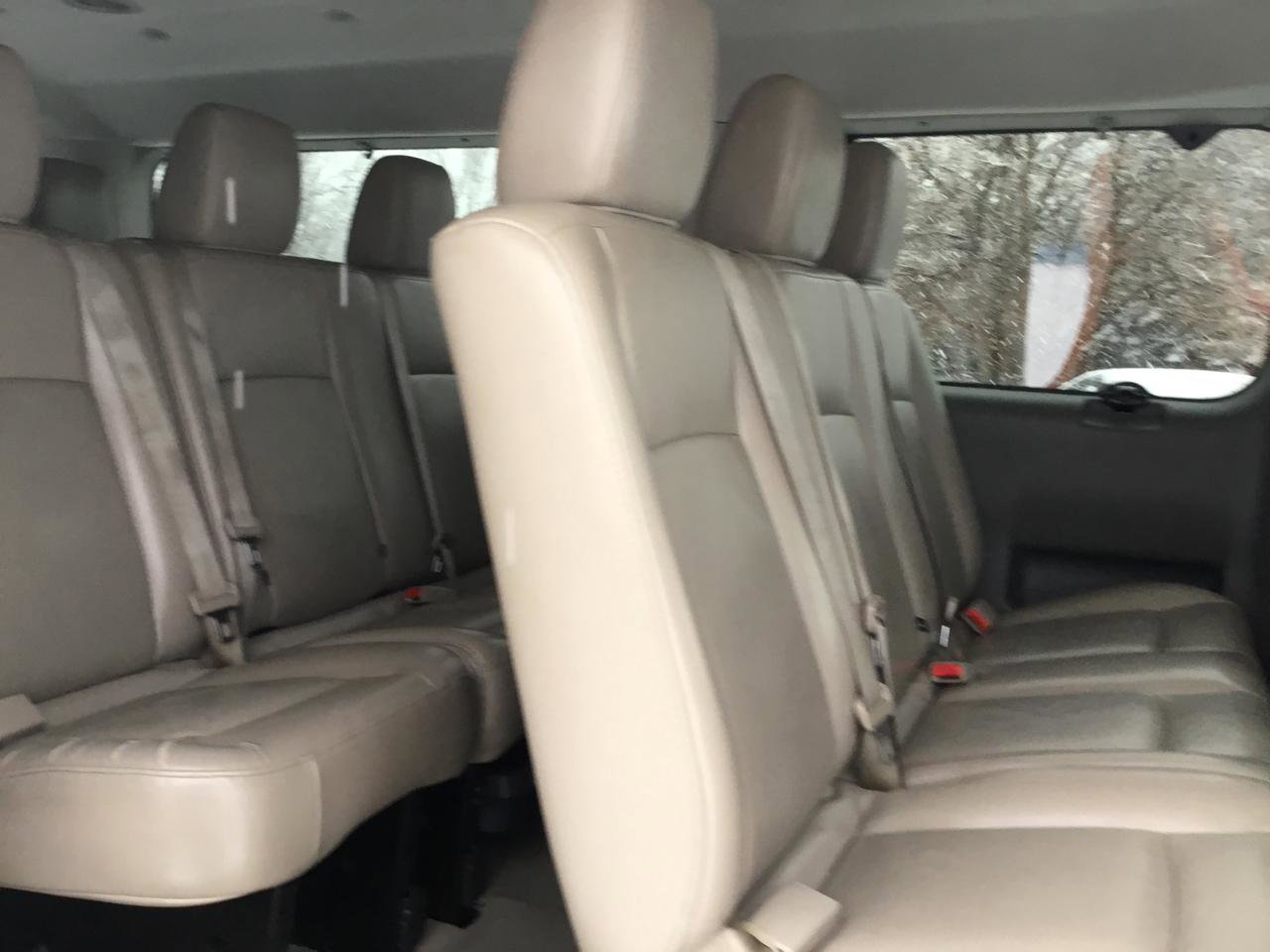 Used 2016 Nissan NV 3500 SL RWD image 23