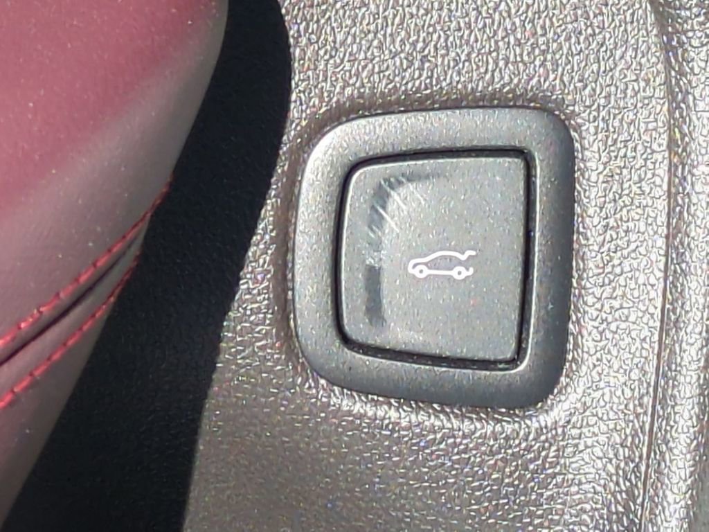 Certified 2022 Cadillac CT4 Sport RWD image 32