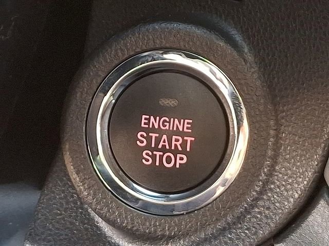 Used 2025 Subaru Outback Onyx Edition image 30