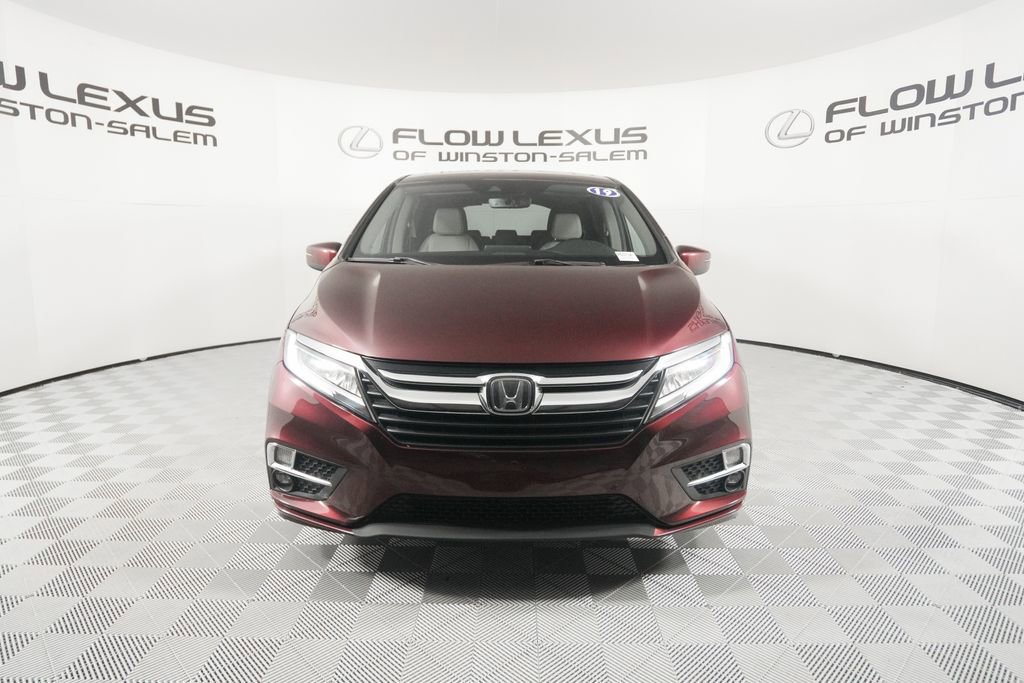 Used 2019 Honda Odyssey Touring image 2
