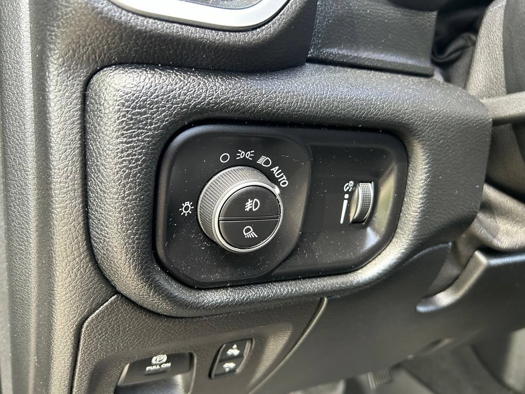 Certified 2021 RAM 1500 Big Horn RWD image 18