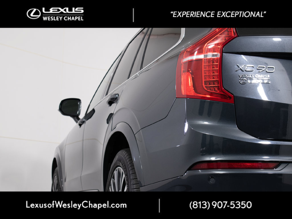 Used 2021 Volvo XC90 T6 Momentum w/ Climate Package AWD/4WD image 6