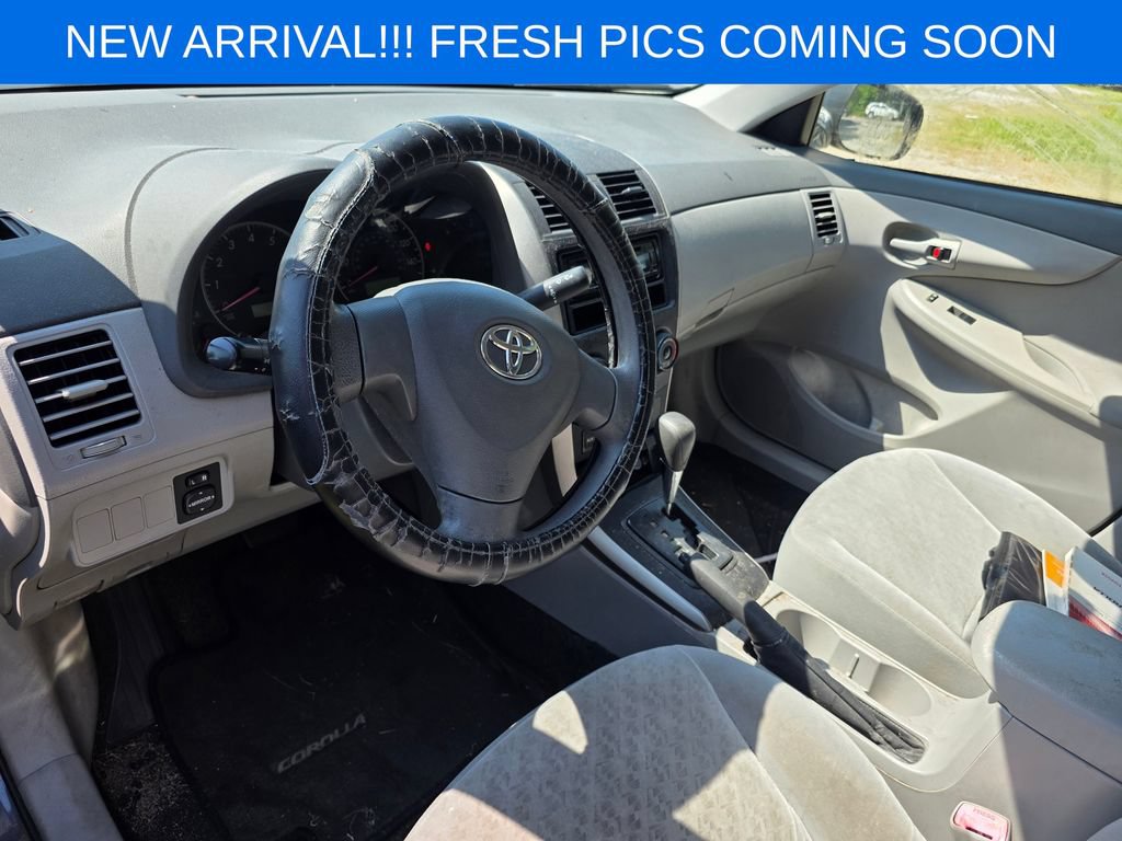 Used 2009 Toyota Corolla LE FWD image 3