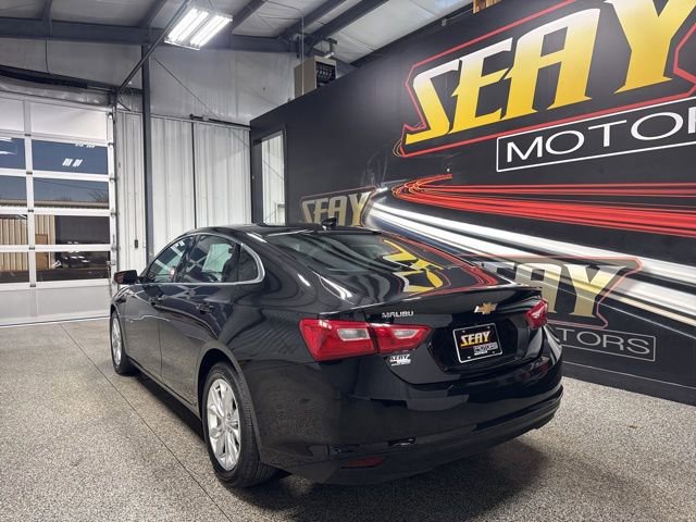 Used 2024 Chevrolet Malibu LT image 17