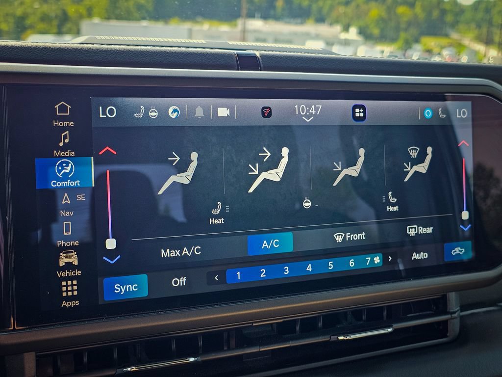 Used 2025 Jeep Gladiator Mojave AWD/4WD image 25