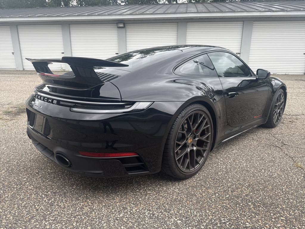 Used 2024 Porsche 911 Carrera S RWD image 5