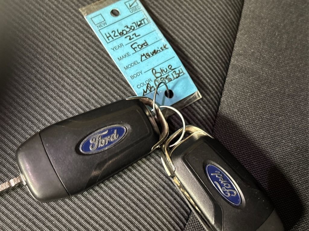 Used 2022 Ford Maverick XL image 35