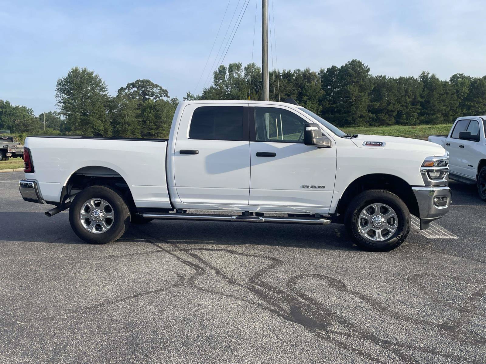 Certified 2026 RAM 2500 Big Horn AWD/4WD image 2