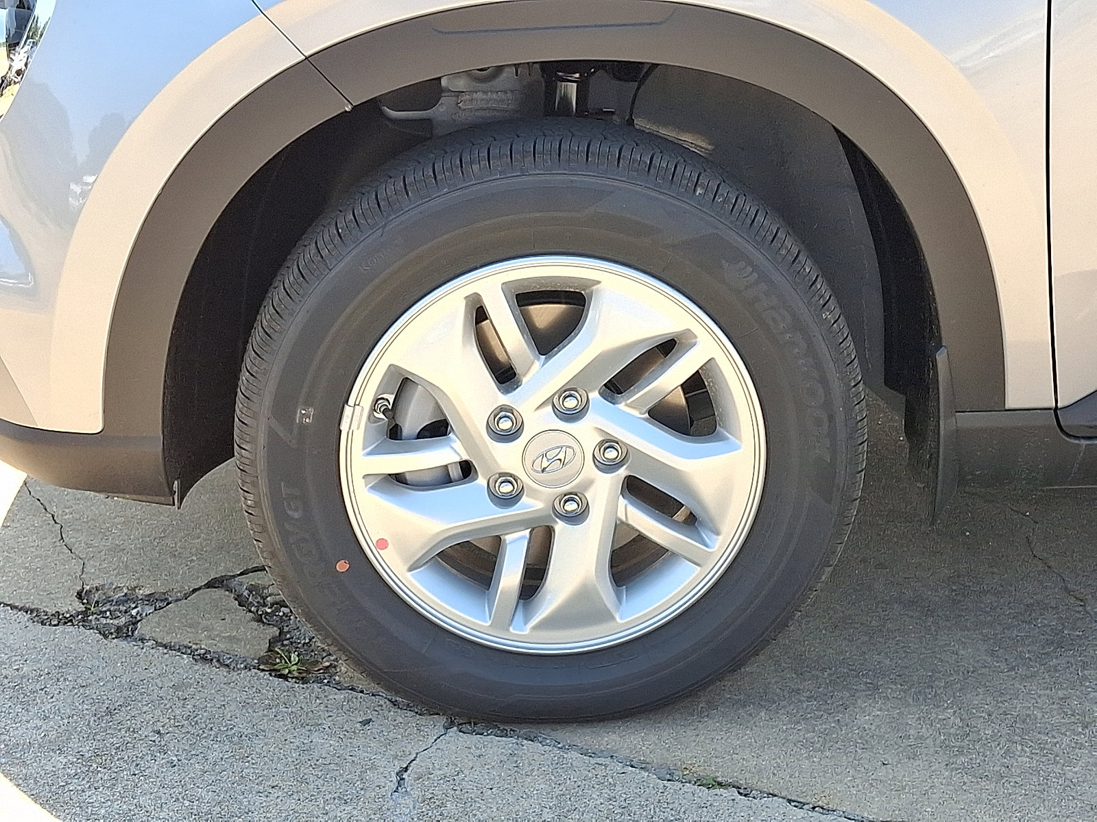 New 2025 Hyundai Venue SE image 18