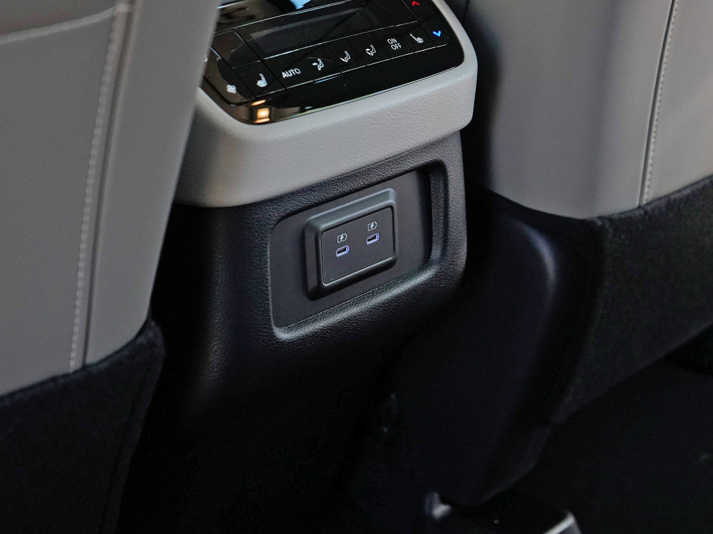 New 2026 INFINITI QX60 Luxe w/ Cargo Package image 30