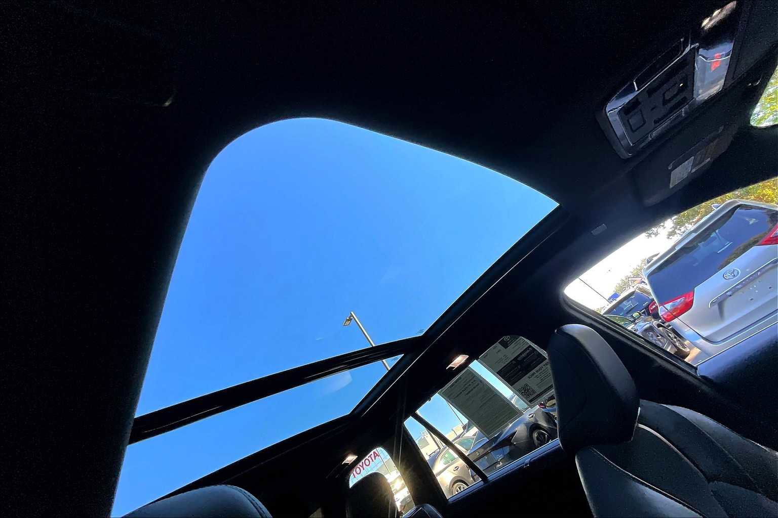 Used 2024 Toyota Grand Highlander AWD Hybrid image 13