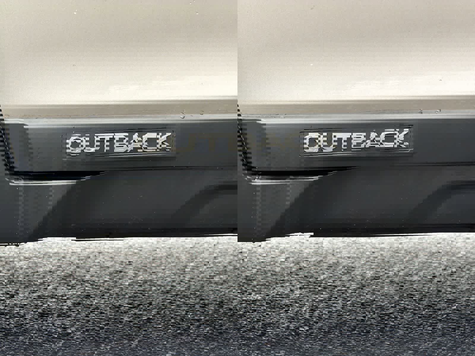 Used 2019 Subaru Outback 2.5i Premium image 13