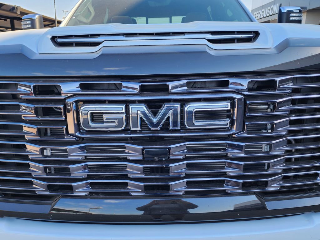 New 2026 GMC Sierra 3500 Denali Ultimate image 9