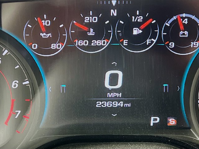 Used 2017 Chevrolet Camaro SS RWD image 13