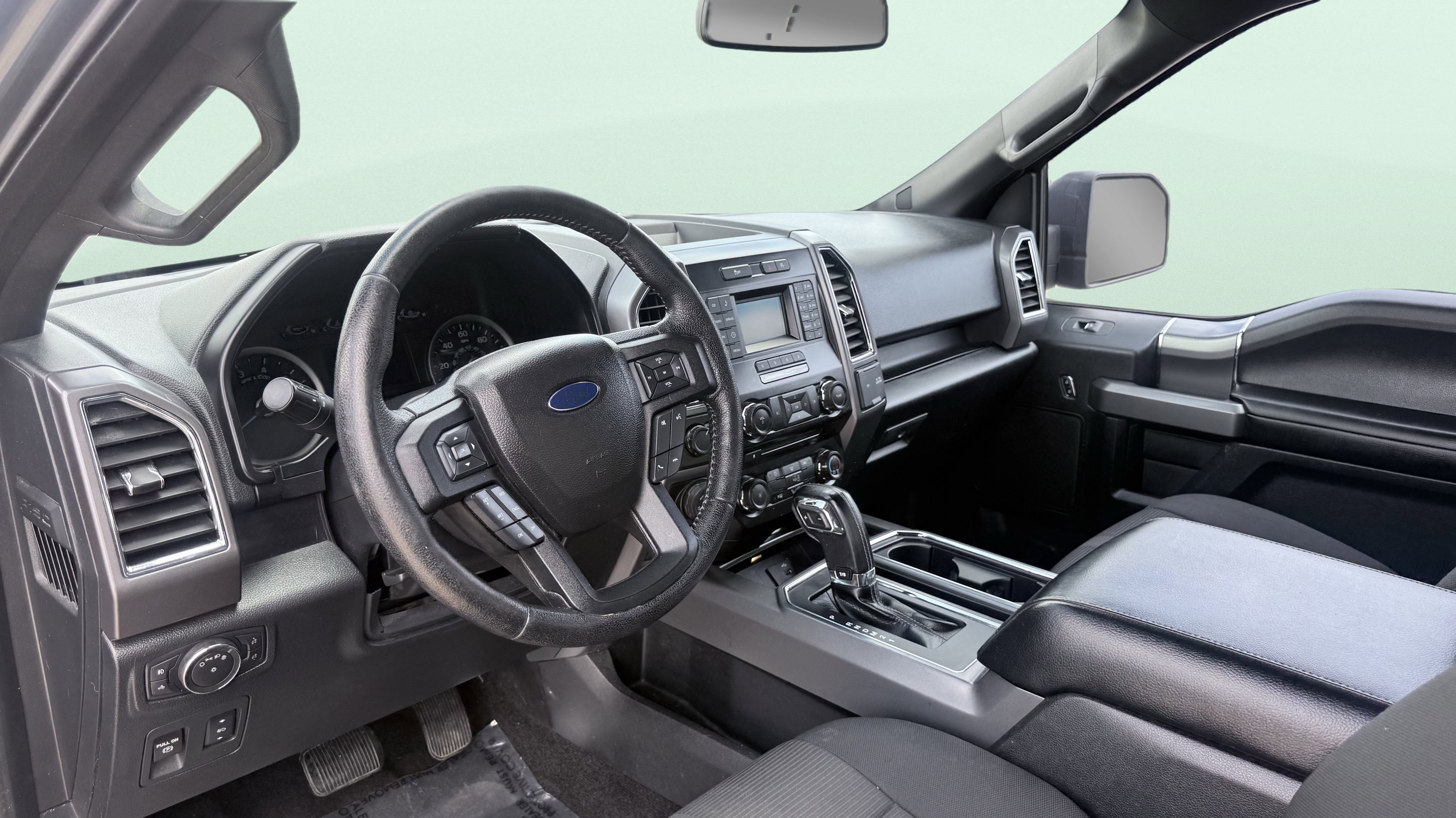 Used 2016 Ford F150 XLT w/ Equipment Group 301A Mid RWD image 22