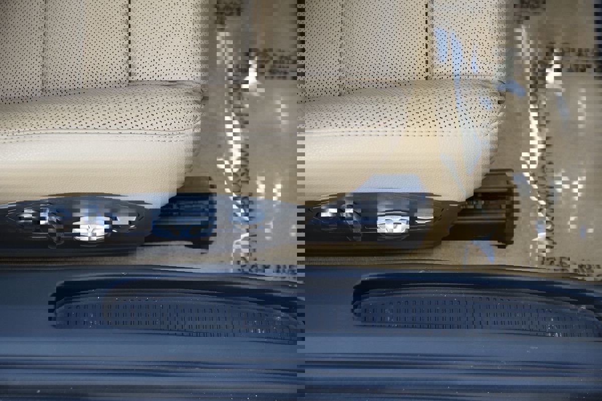 Used 2013 Porsche Boxster S image 25