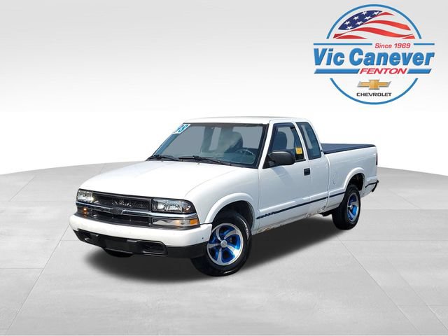 Used 1998 Chevrolet S10 Pickup LS w/ Preferred Equipment Group