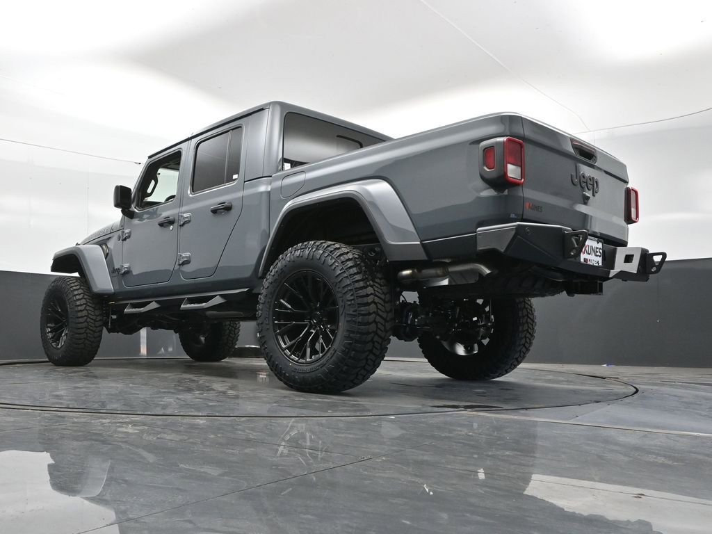 New 2025 Jeep Gladiator Willys image 53