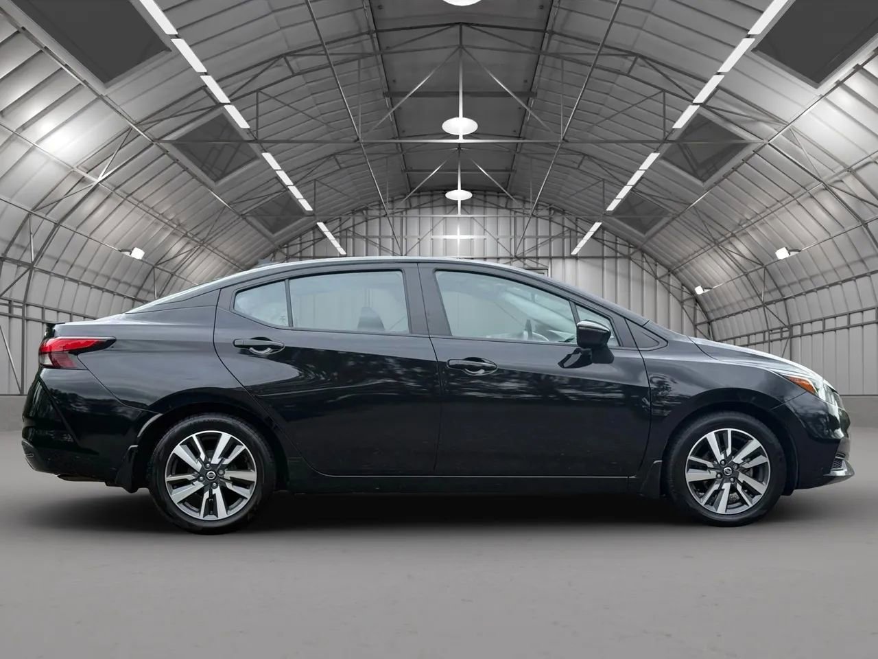 Used 2020 Nissan Versa SV w/ Trunk Package image 6