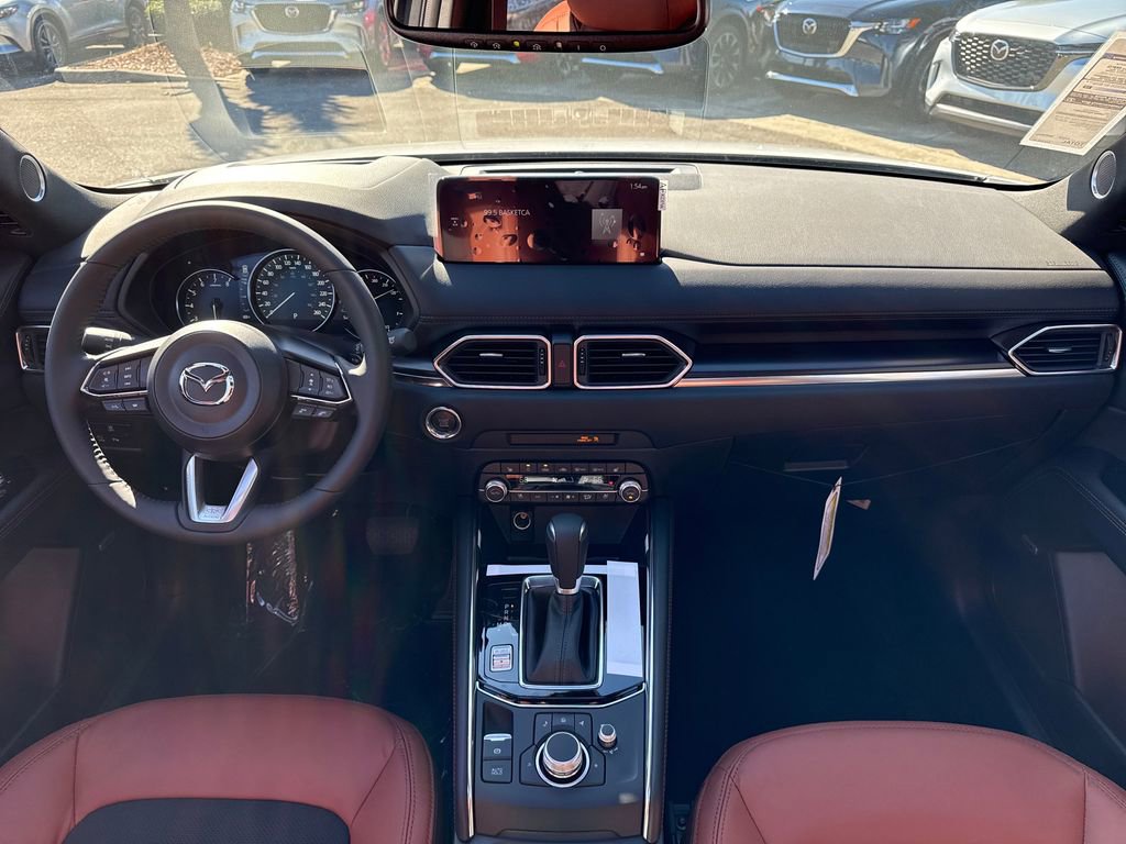 Used 2025 MAZDA CX-5 Carbon Edition image 17