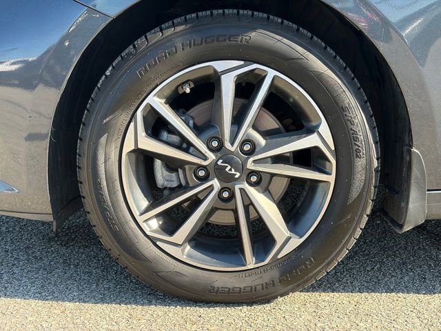 Used 2023 Kia Forte LXS FWD image 2