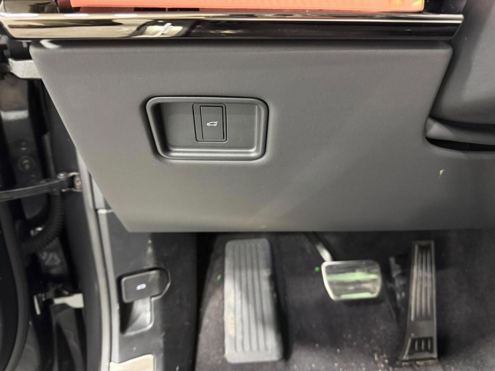 New 2026 Land Rover Range Rover Sport Dynamic SE image 28