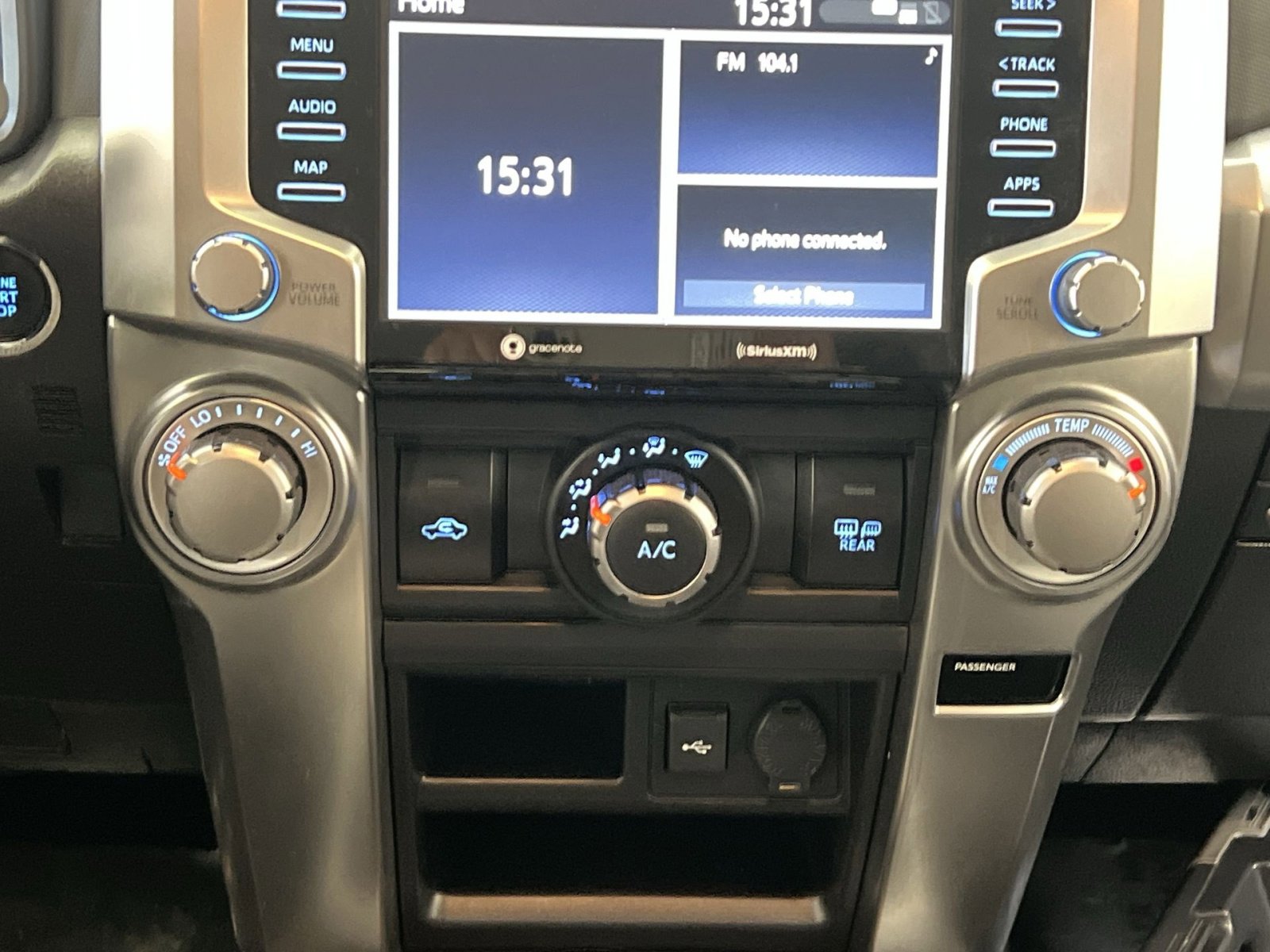 Used 2024 Toyota 4Runner SR5 image 19