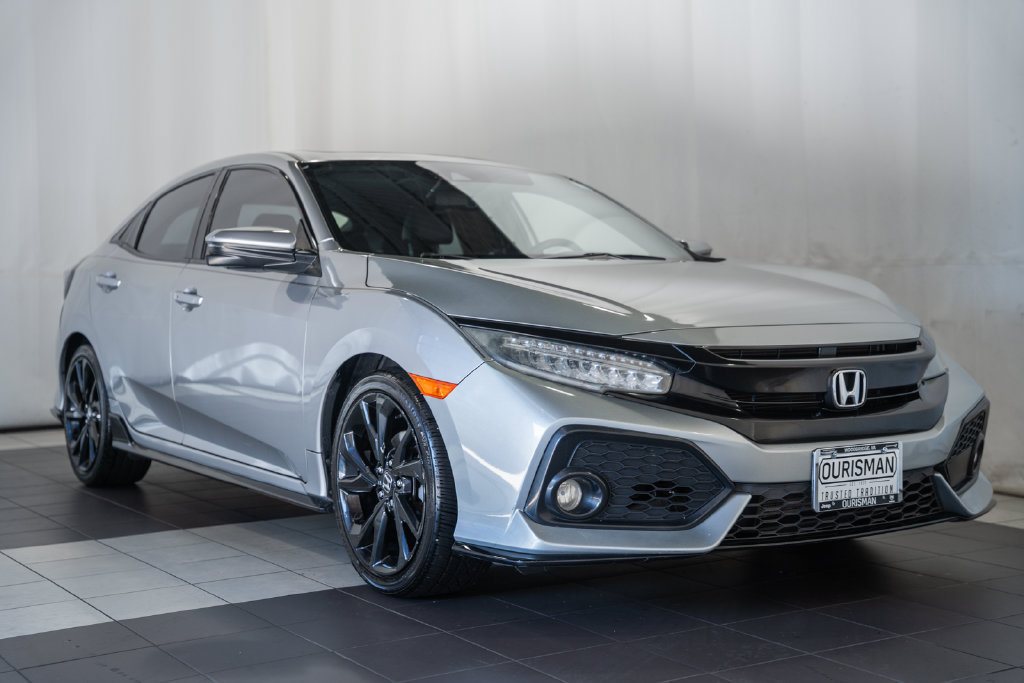 Used 2017 Honda Civic Sport Touring image 1