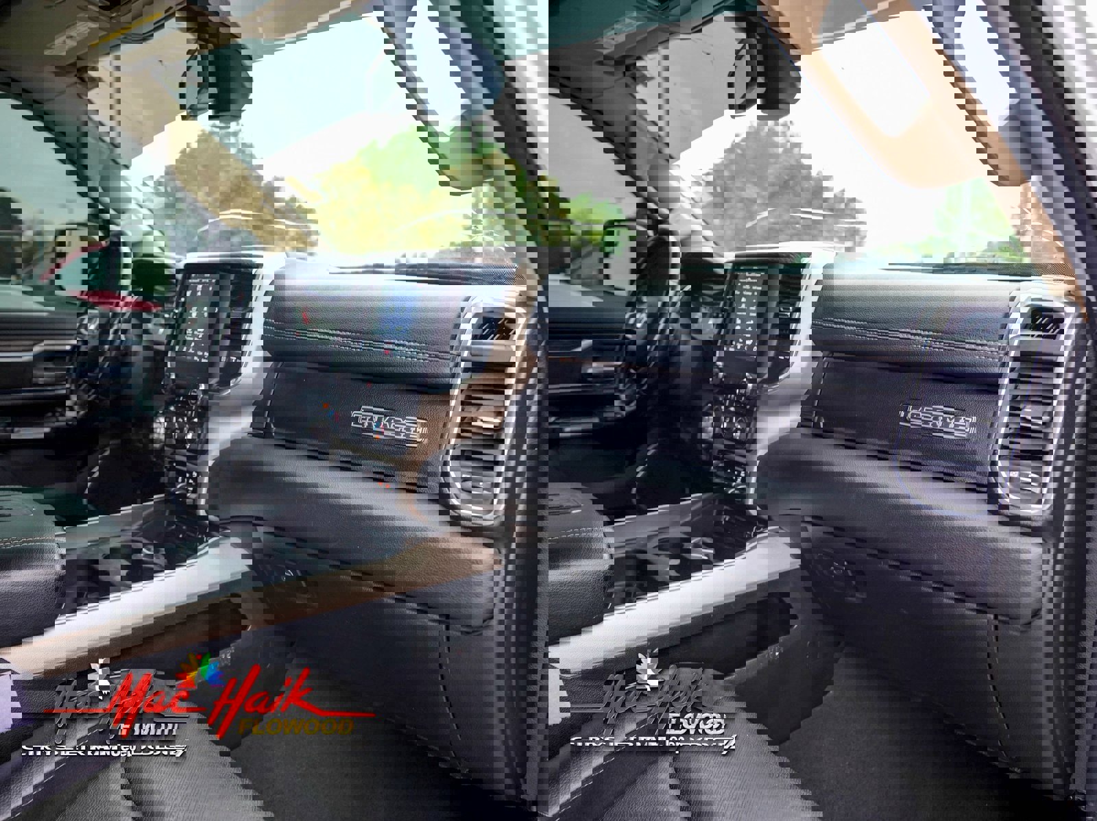 Used 2019 RAM 1500 Laramie image 10