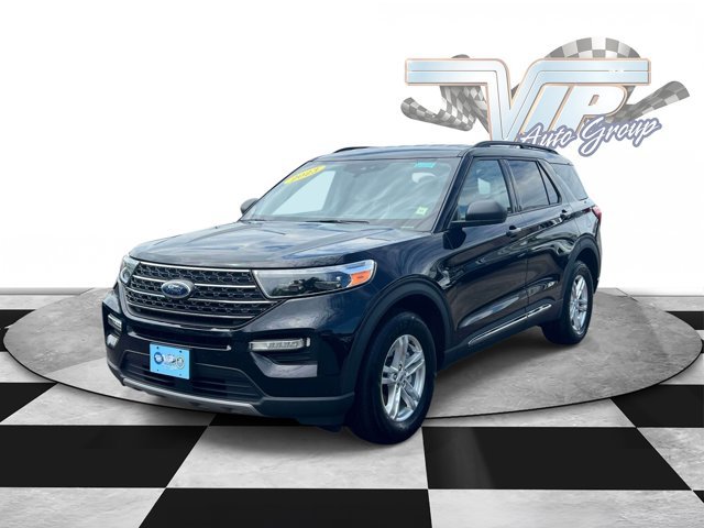 Used 2023 Ford Explorer XLT w/ Equipment Group 202A AWD/4WD image 4