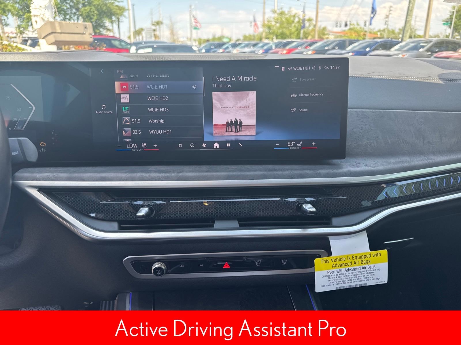 Used 2024 BMW X7 xDrive40i image 19