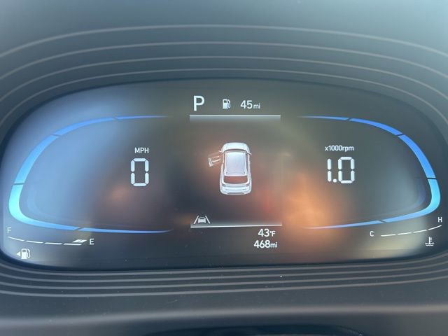 Used 2026 Hyundai Venue SEL image 14