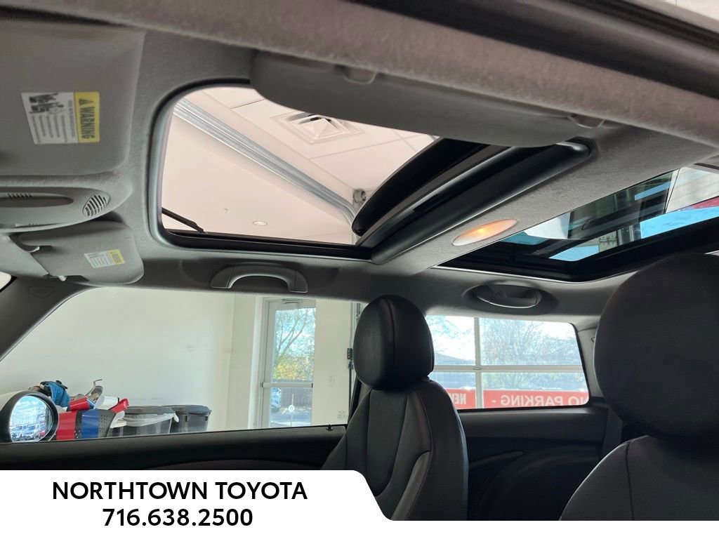 Used 2009 MINI Cooper Hardtop image 8