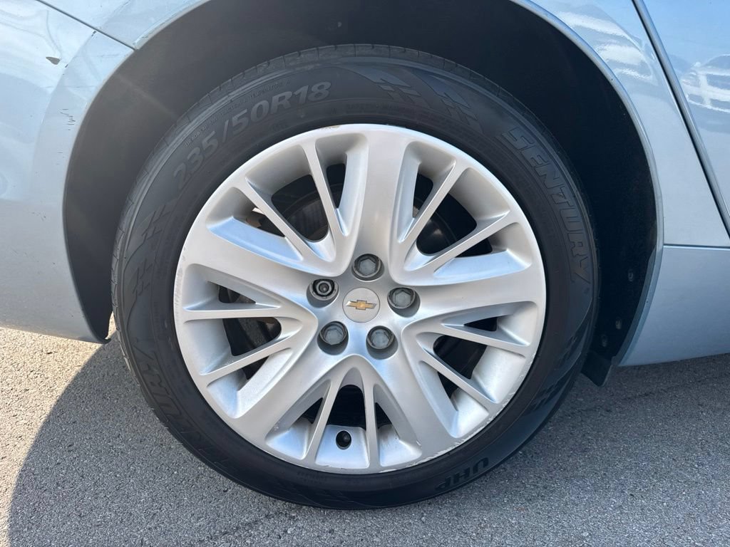 Used 2015 Chevrolet Impala LS FWD image 28
