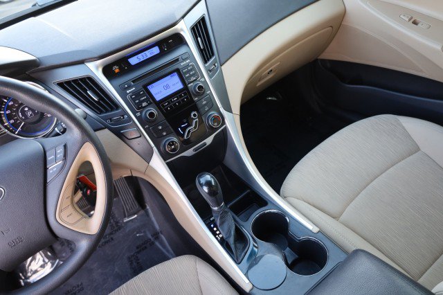 Used 2011 Hyundai Sonata GLS FWD image 28