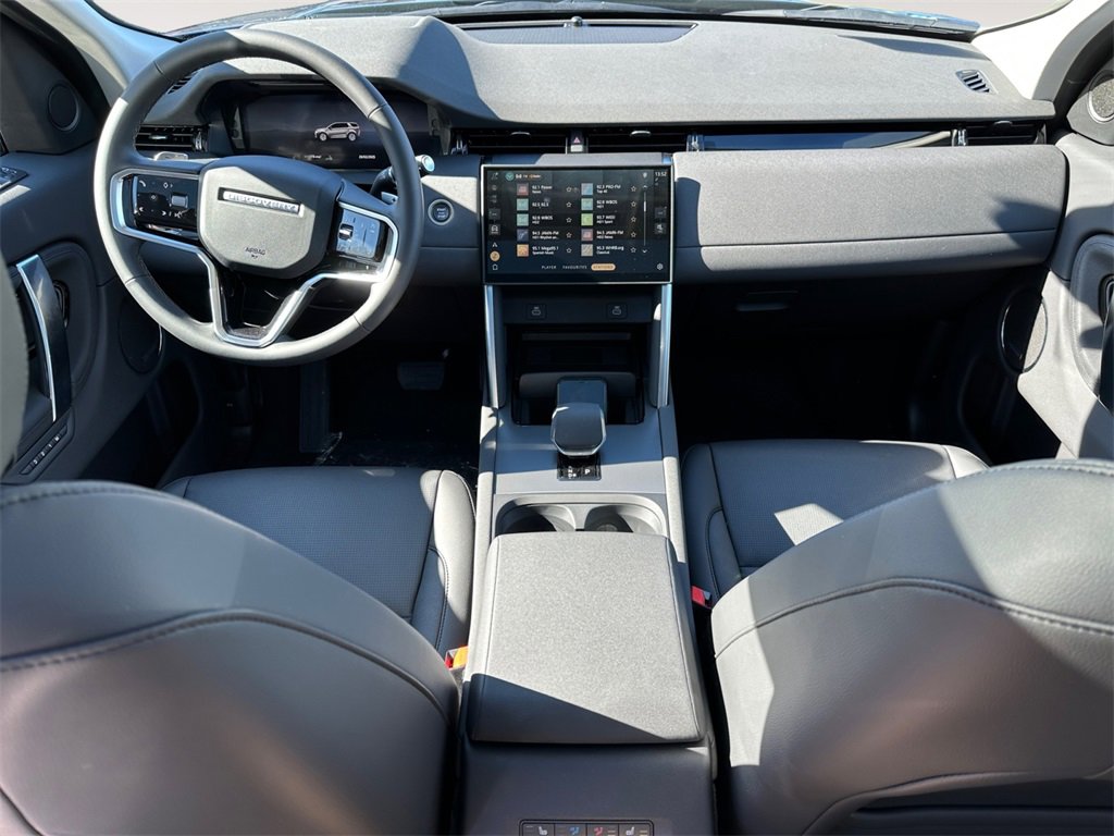 New 2025 Land Rover Discovery Sport S image 10